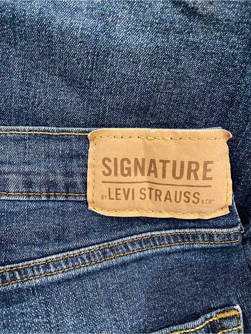 32x34 Signature by Levi Strauss Straight Men's Denim Jeans